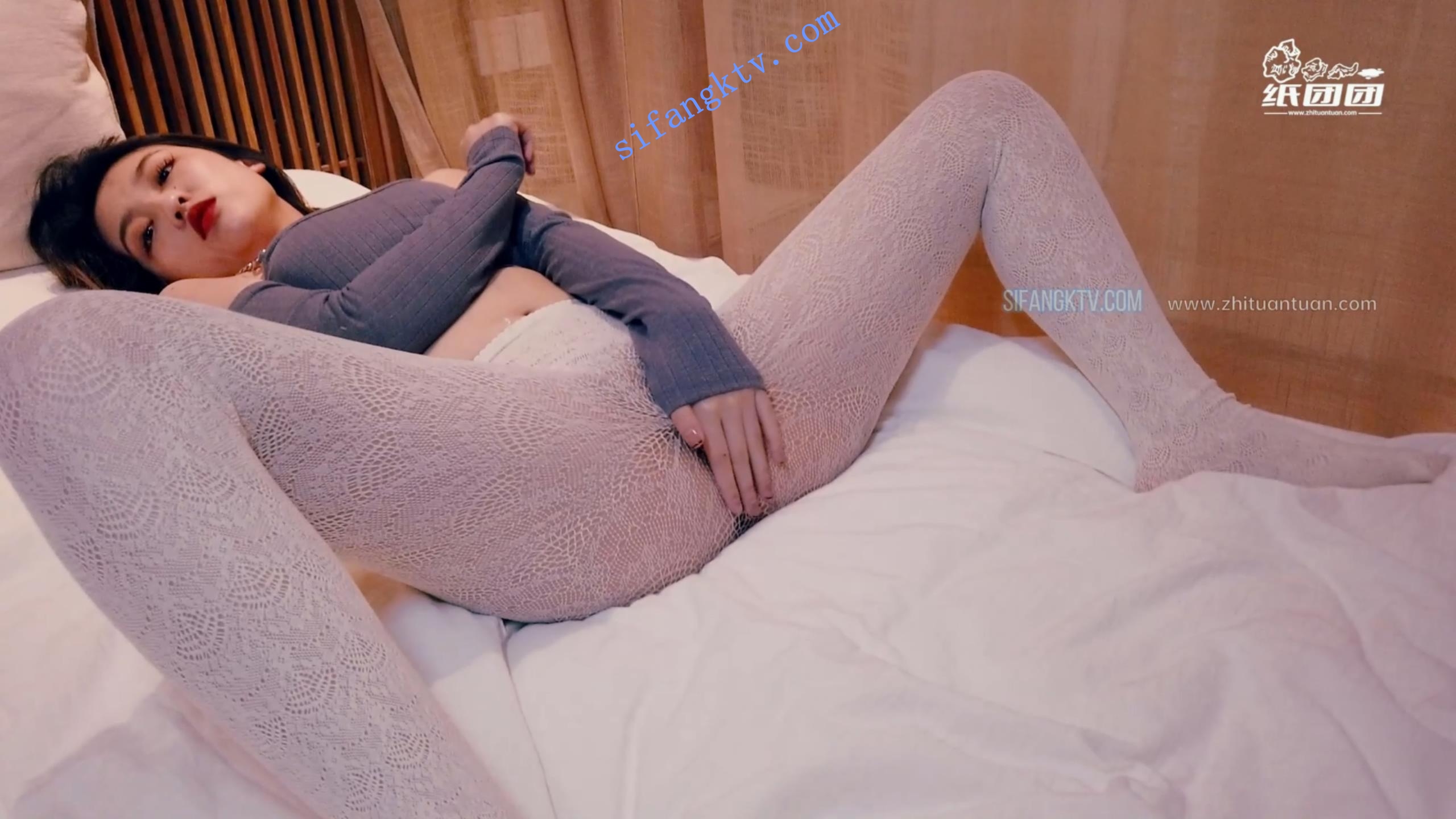 《纸团团写真》S11期模特白丝袜