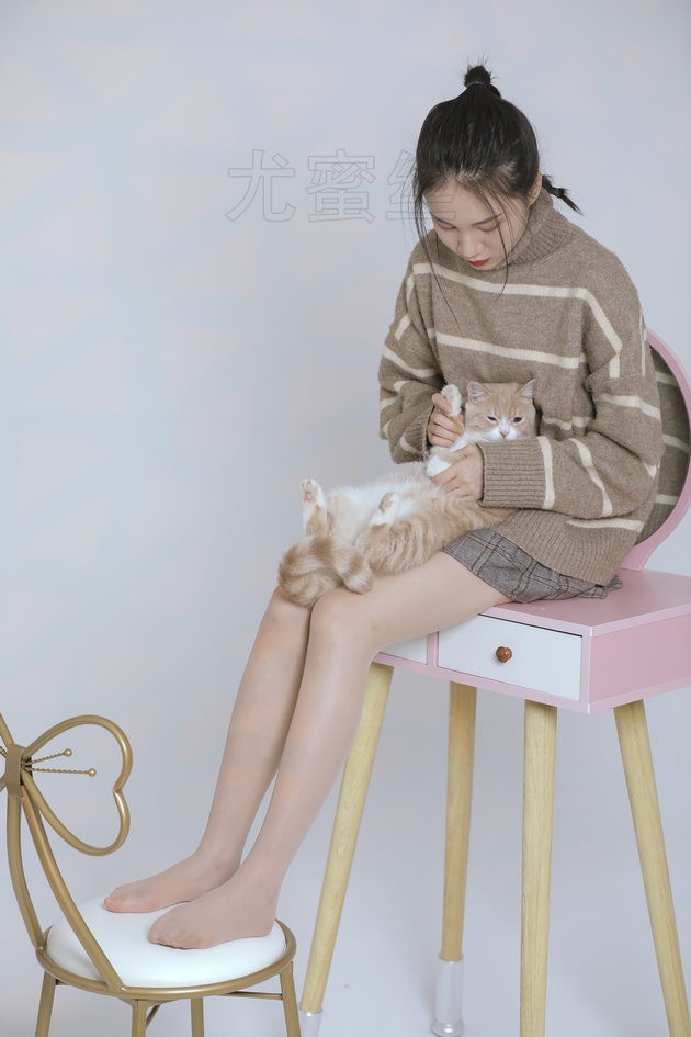 [尤蜜丝]穿搭写真 NO.011[72P／190MB]