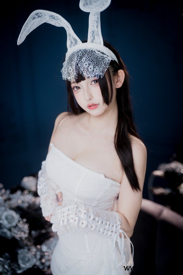 神S坂真冬 - NO.248 白纱幻梦 [75P2V-639MB]