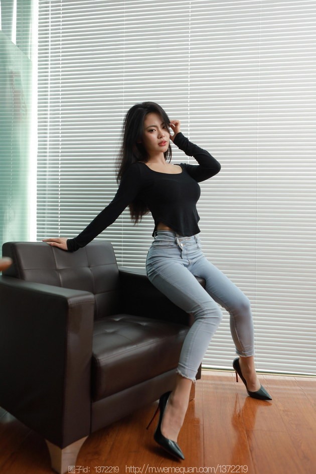 [IESS异思趣向] 2023.02.05 丝享家 1352 兔兔《情人节新人报-道